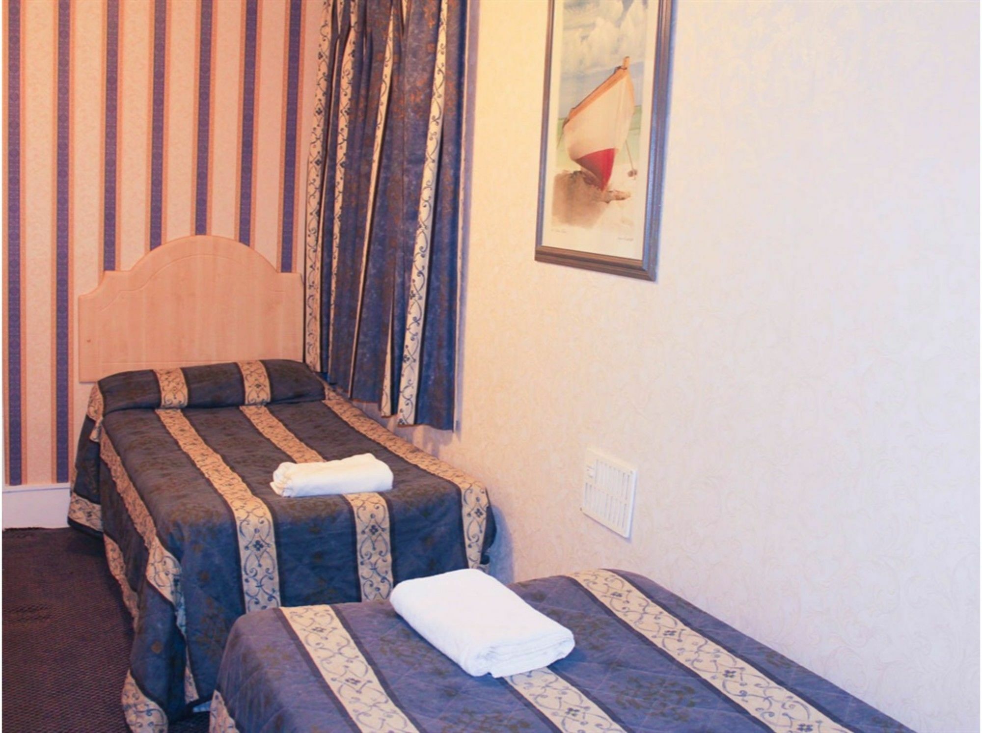 Lampton Guest House Hounslow Kültér fotó