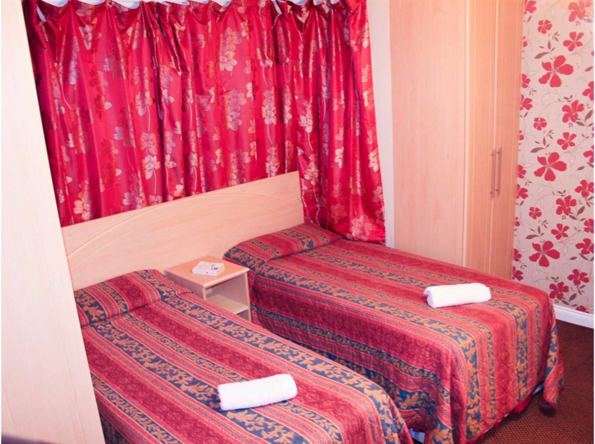 Lampton Guest House Hounslow Kültér fotó