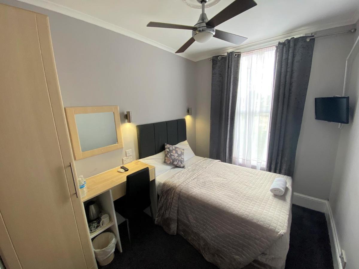 Lampton Guest House Hounslow Kültér fotó